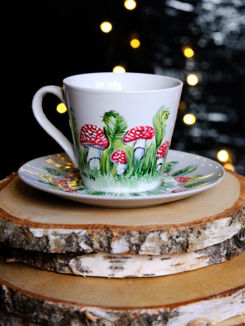 Filiżanka i spodek, zestaw porcelanowy